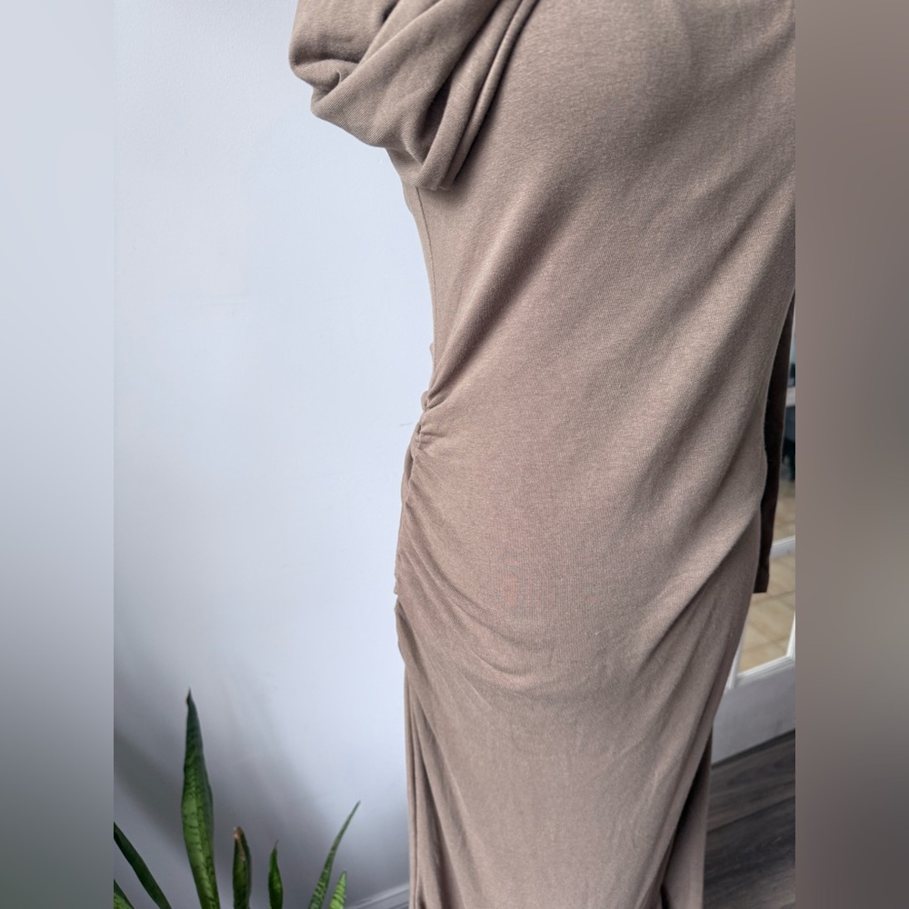OGL Taupe Long-Sleeve Maxi Dress with Square Neck - Picture 4 of 6